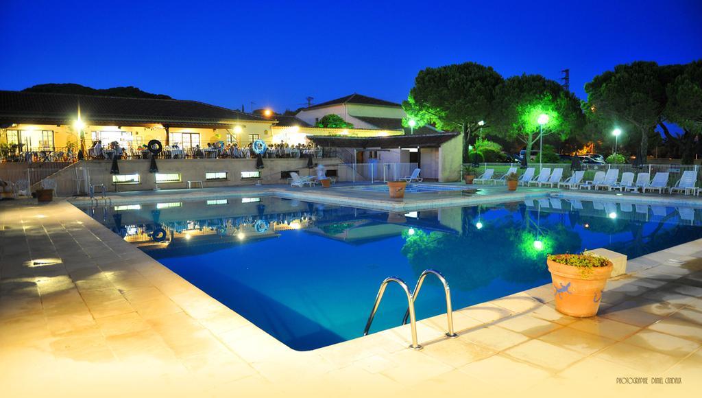 Ulvf Les Residences Du Colombier Frejus Exterior photo